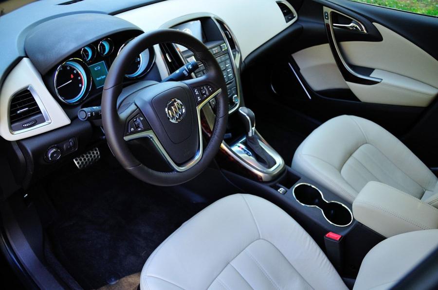  Buick Verano Turbo 2013 года  (фото 103 из 128)